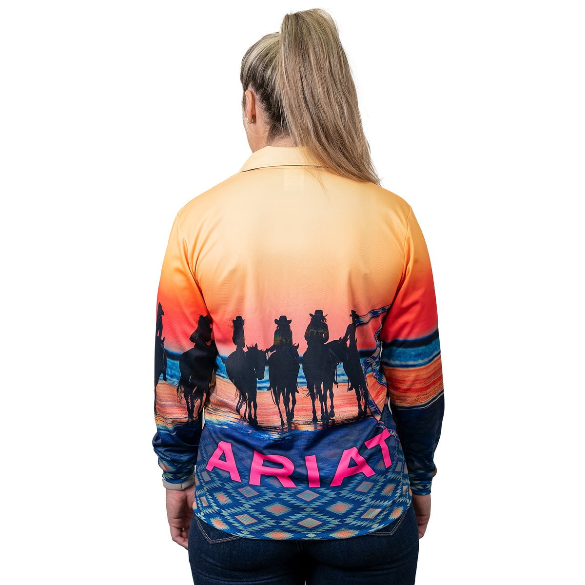 ARIAT UNISEX COASTAL COWGIRLS FISHING SHIRT