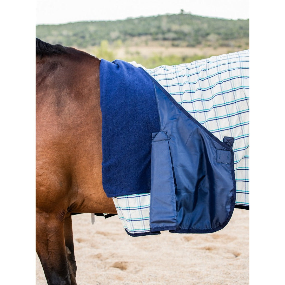 EARLWOOD DUAL SEASON FLEECE LINED RUG