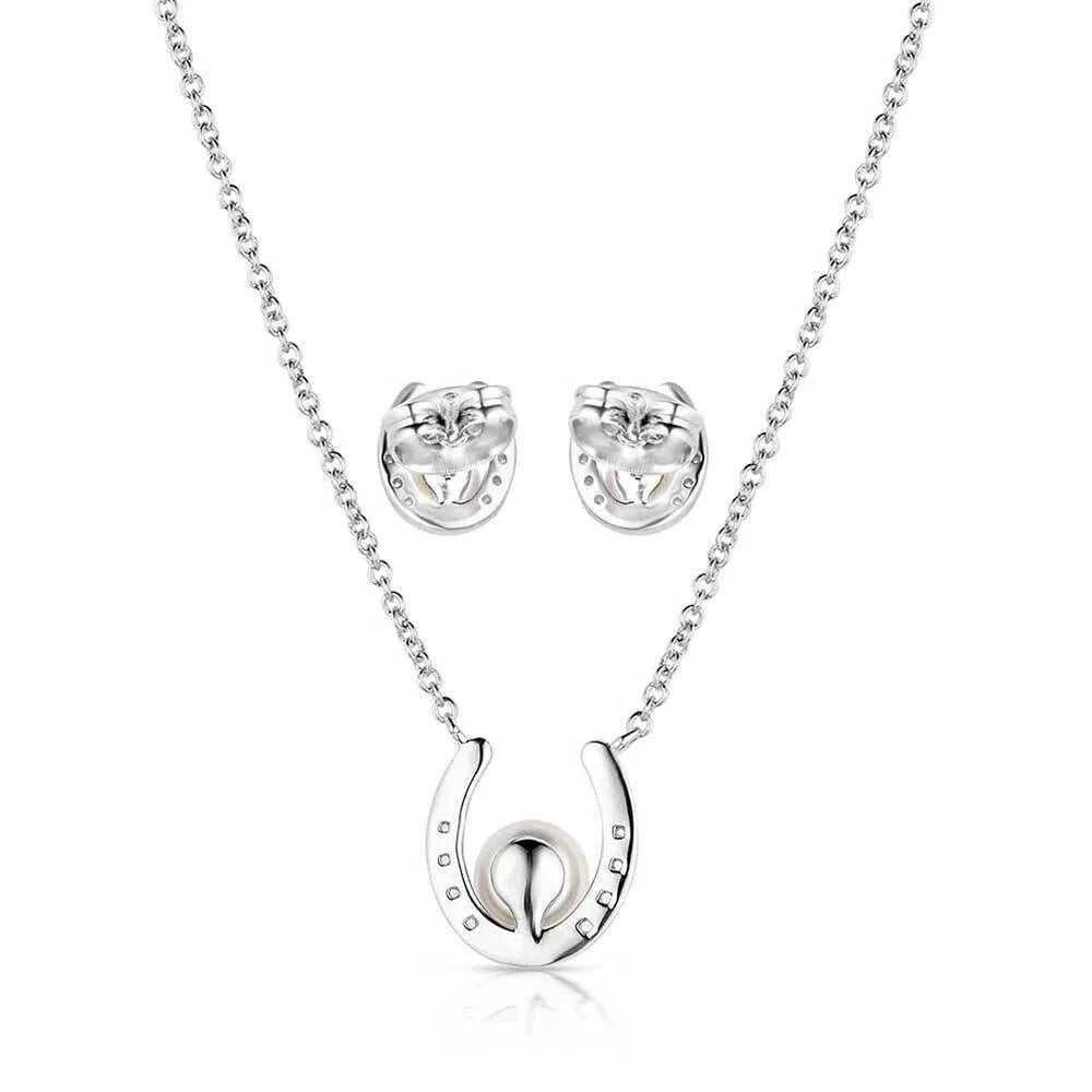 MONTANA DELICATE EMBRACE PEARL JEWELLERY SET