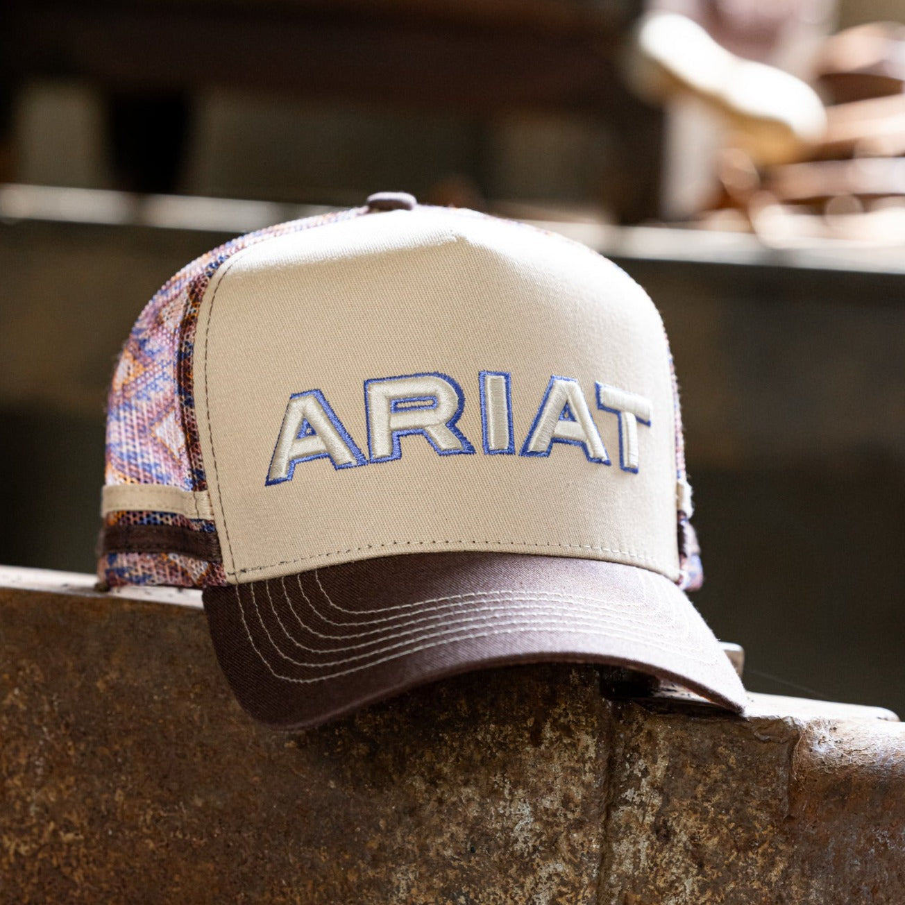 ARIAT AZTEC BLANKET TRUCKER CAP