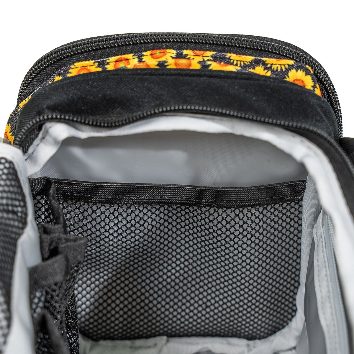 ARIAT UNISEX VANITY BAG