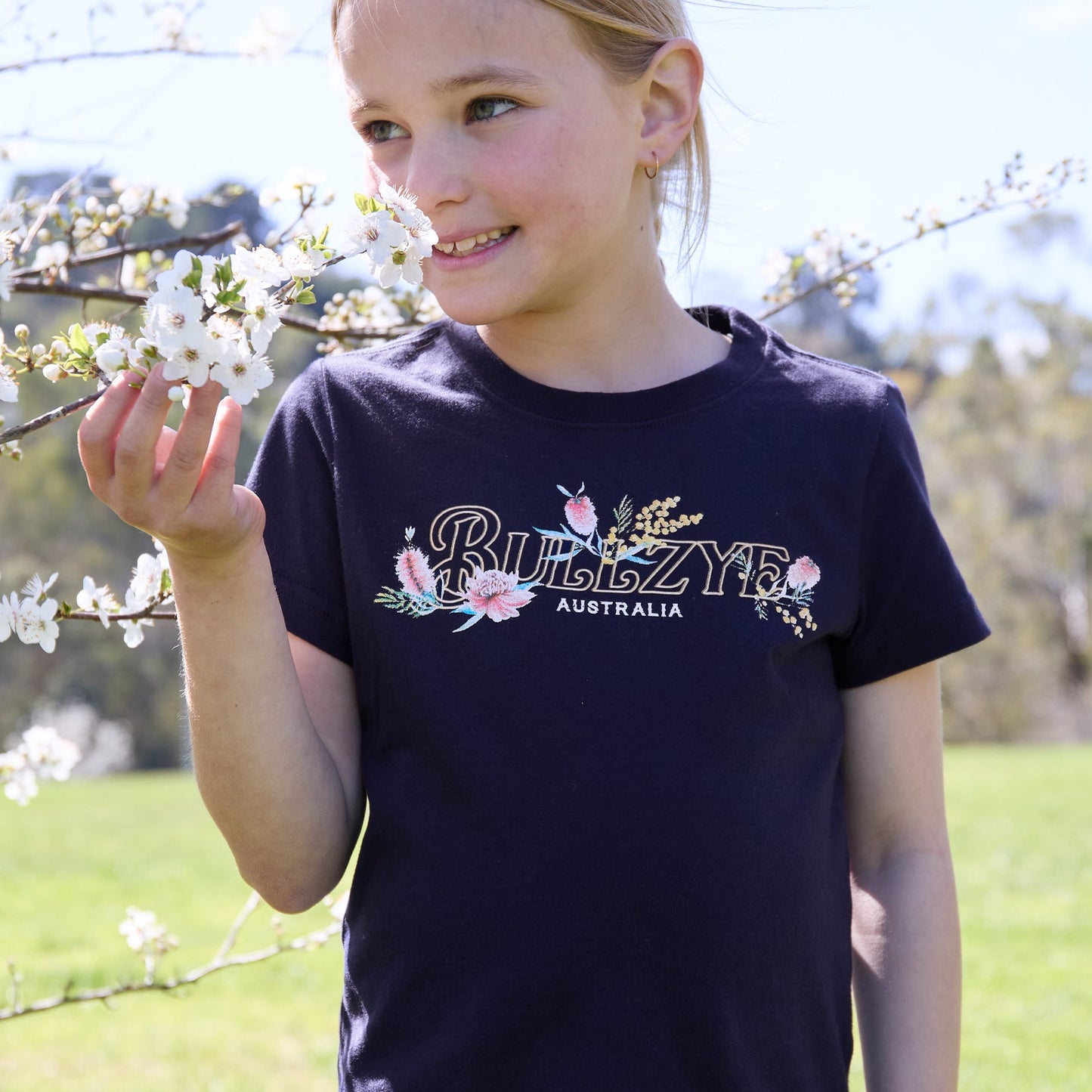 BULLZYE GIRLS BINDI TEE