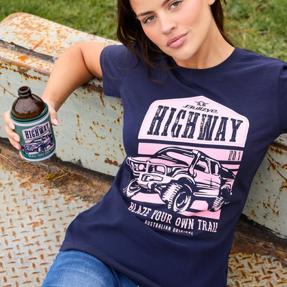 BULLZYE WOMENS OLIVIA TEE