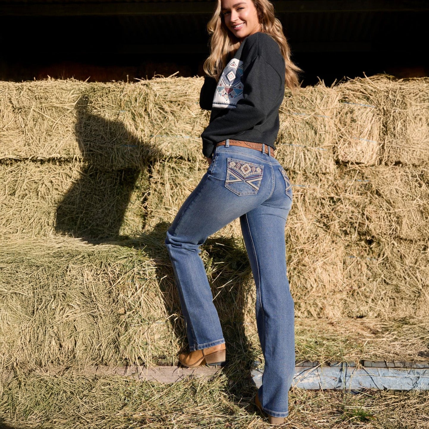 PURE WESTERN WOMENS RUE STRAIGHT LEG JEANS 34in
