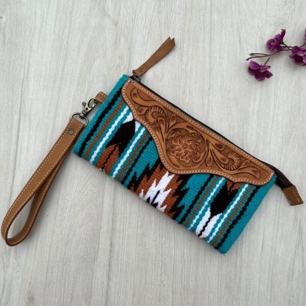 TURQUOISE SADDLE BLANKET CLUTCH BAG-Ranges Country