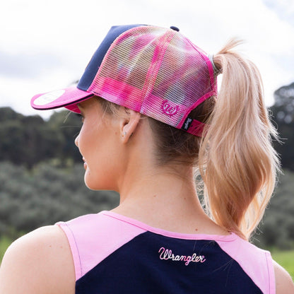 WRANGLER HARMONY HIGH PROFILE TRUCKER CAP