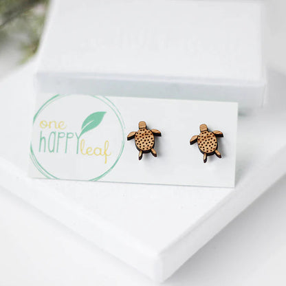 ONE HAPPY LEAF TURTLE EARRINGS